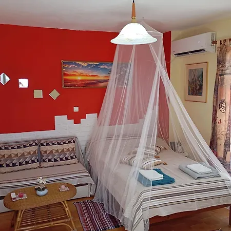 Y.m.apartment Будинок відпочинку